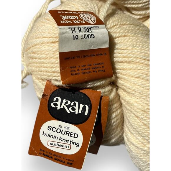 4 Hanks Vtg Sunbeam Aran Scoured Irish Wool Sweater Yarn 🧶 #1 Bainin Natural - Picture 14 of 16